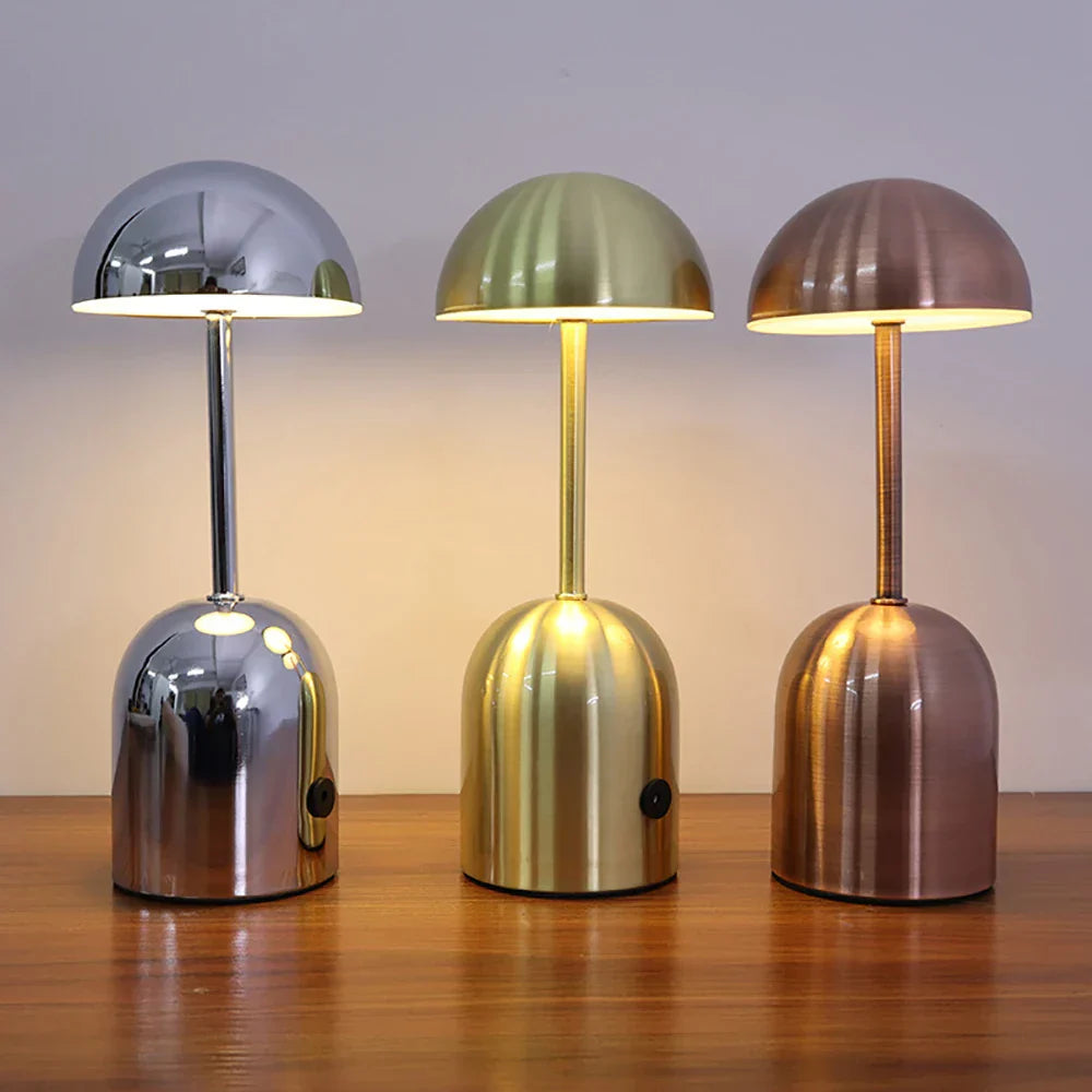 LuminaCrescent - Stylish Dimmable Metal Table Lamp for Atmospheric Lighting