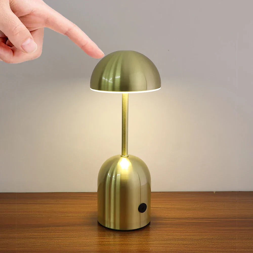 LuminaCrescent - Stylish Dimmable Metal Table Lamp for Atmospheric Lighting