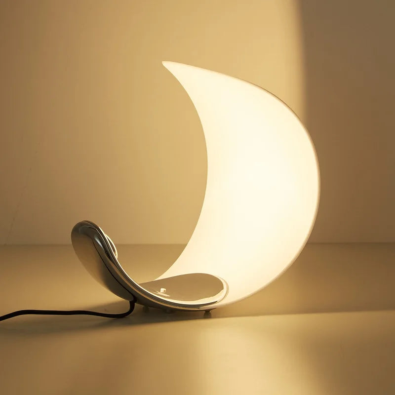 StarBeam - Cozy Creative Moon Reading Lamp for Your Table