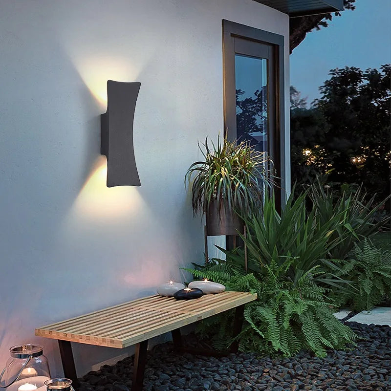 MetroMod - Elegant Minimalist Outdoor Wall Lamps for Stylish Outdoor Spaces