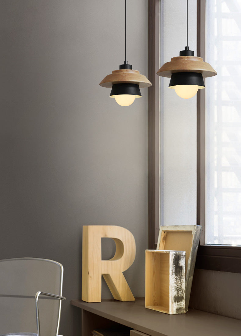 Stylish Scandinavian Wooden Pendant Lamp for a Modern Atmosphere