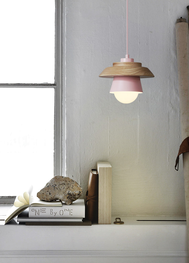 Stylish Scandinavian Wooden Pendant Lamp for a Modern Atmosphere